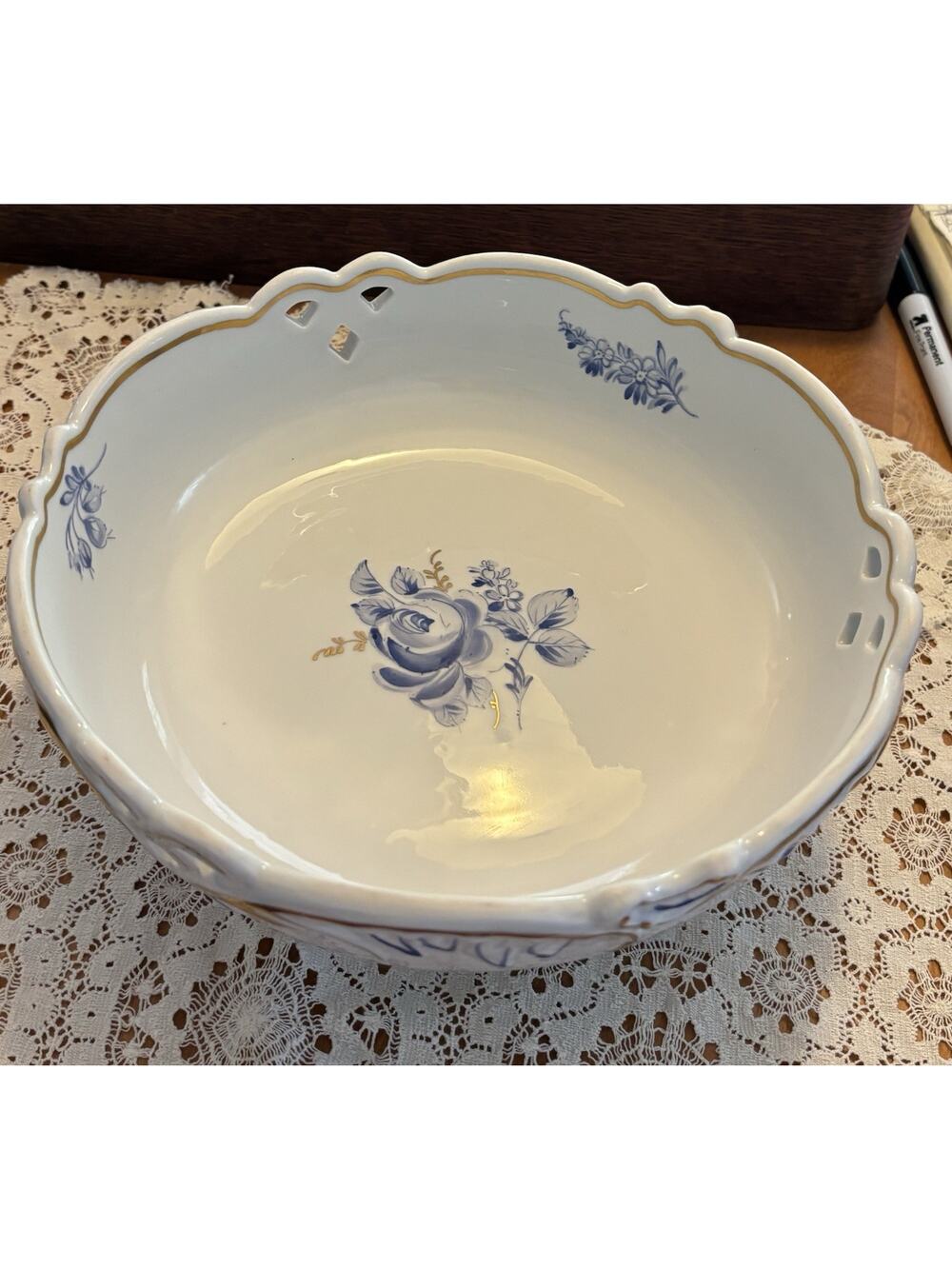 Antique Von Schierholz Dresden Footed Porcelain Trinket/Candy Dish Small Germany